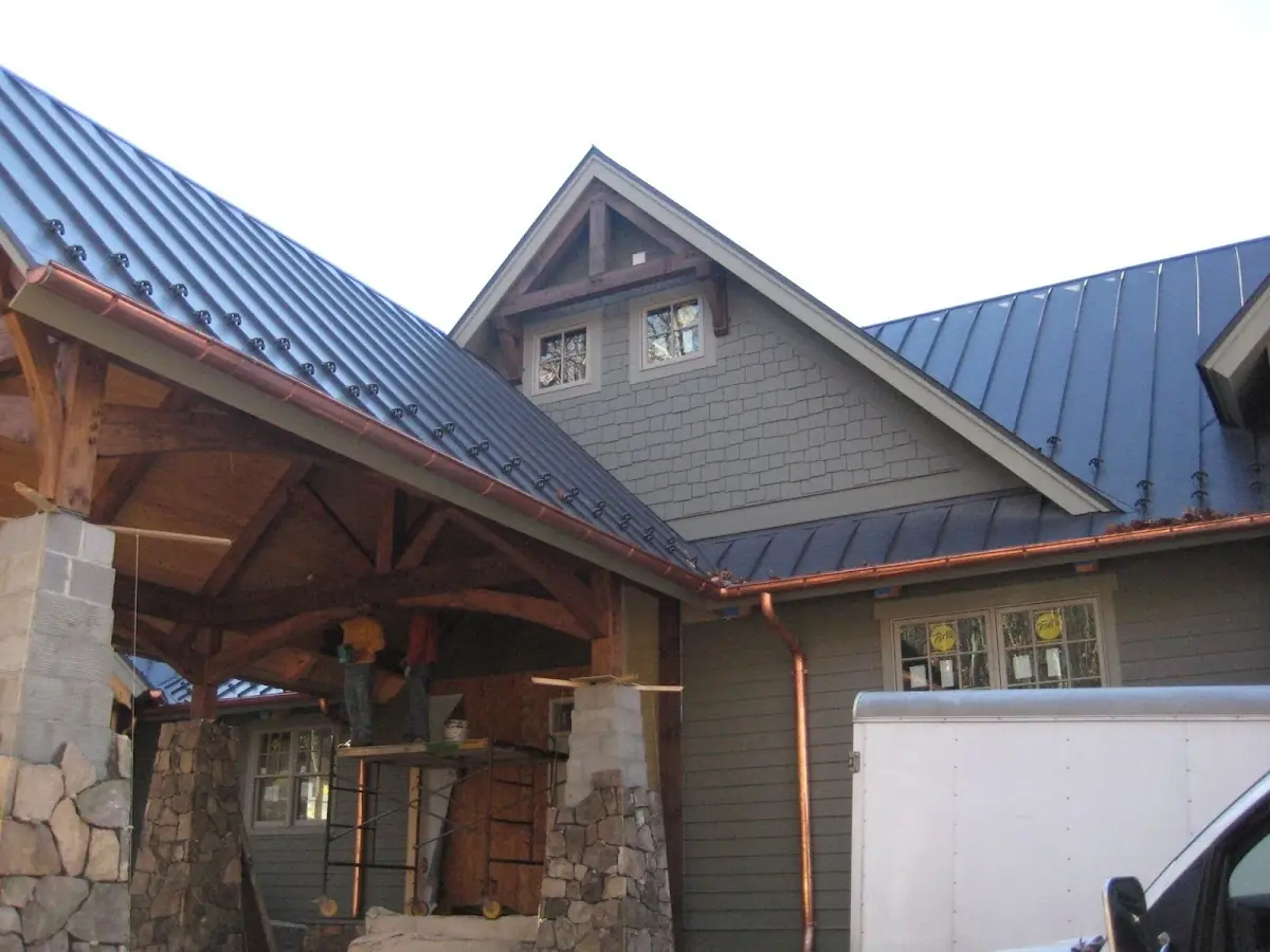 Craftsman Roofing team delivering quality roofing work in Littleton